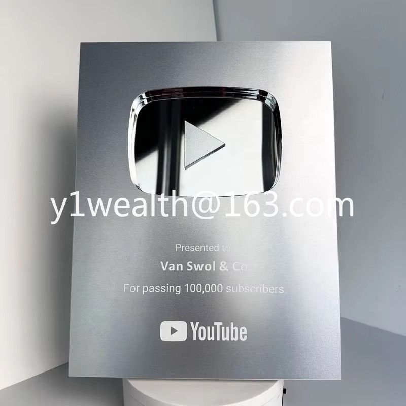Custom Play Button Silver Gold - đánh giá và giá Esports Gaming Trophy