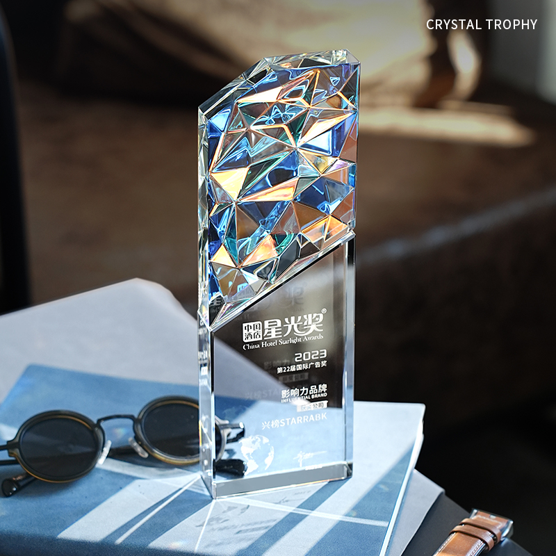 Customized Colorful Crystal Tr - đánh giá và giá Esports Gaming Trophy